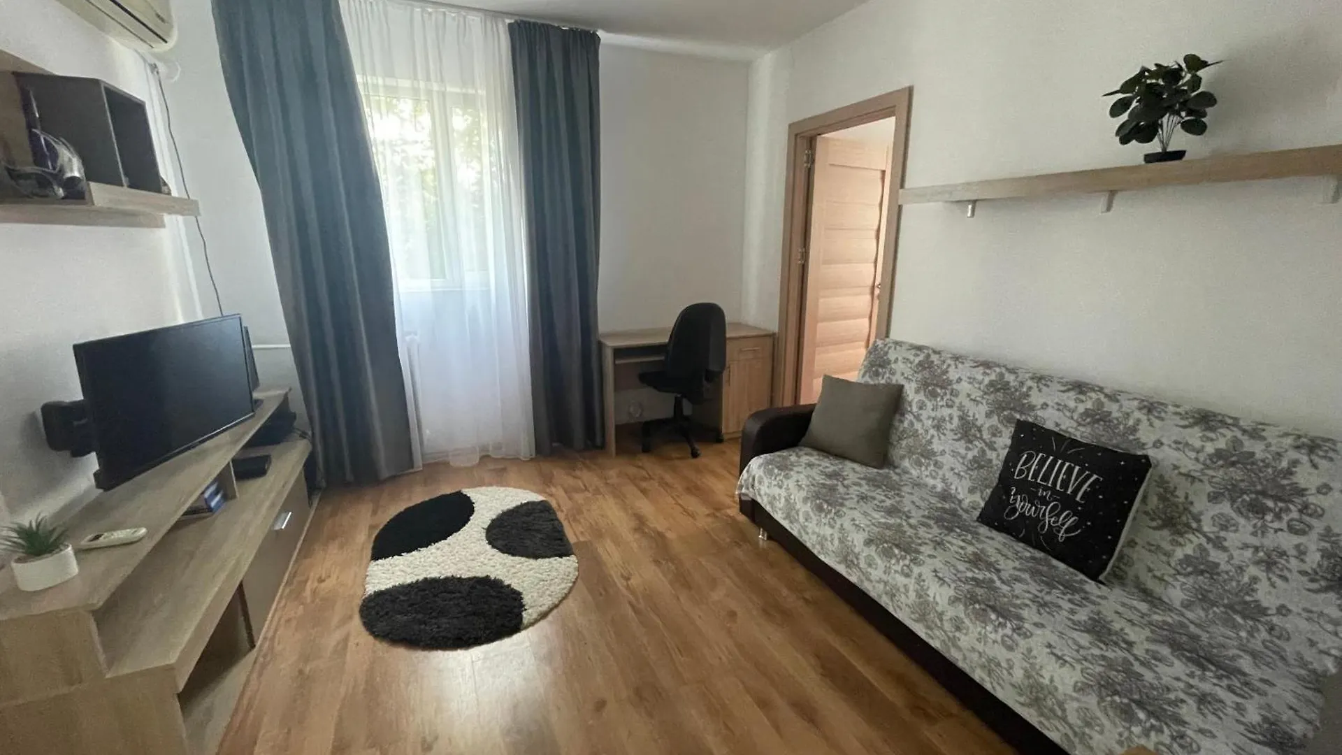 Moghioros Drumul Taberei Apartment Bucharest